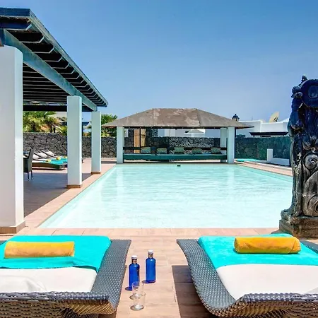 Ereza Zen Villa *